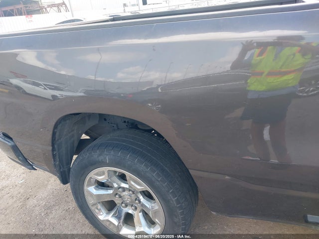 RAM 1500 2019 1C6RREBT9KN890979 Image 19