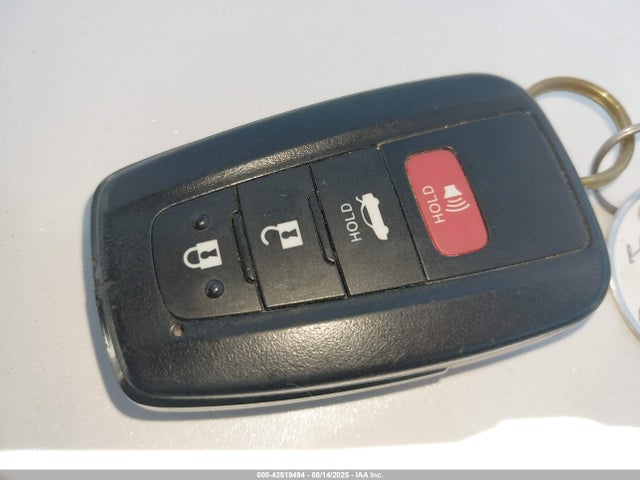 4T1T31AK7RU071479 Toyota a25a-fxs