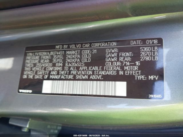 2018 VOLVO XC60 LYV102RK4JB074451 Photo 8