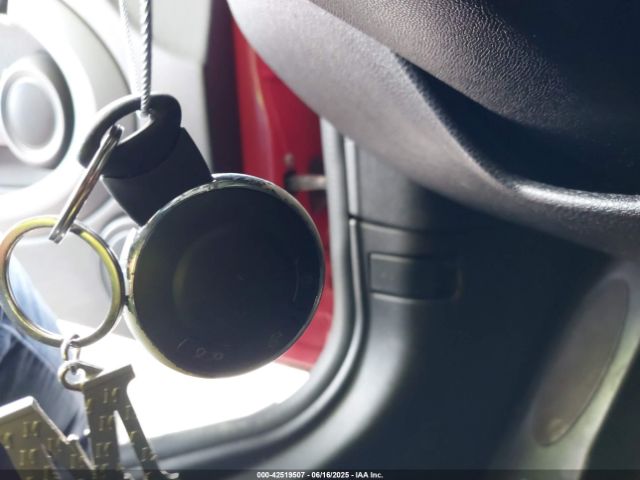 2010 MINI COOPER WMWMF3C59ATZ66935 Photo 10