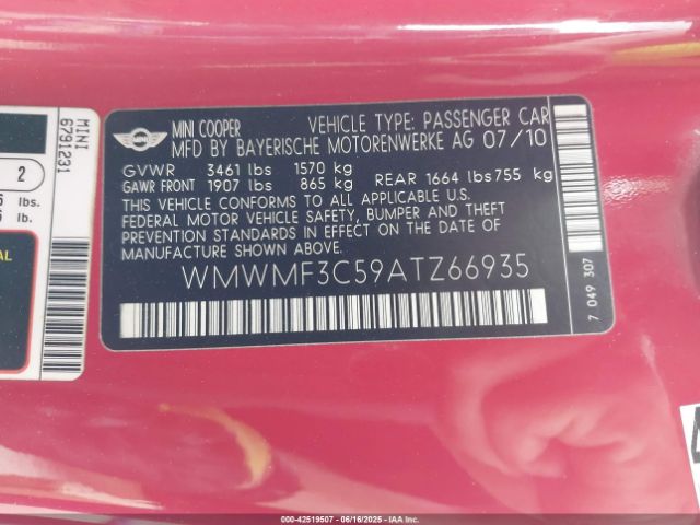 2010 MINI COOPER WMWMF3C59ATZ66935 Photo 8