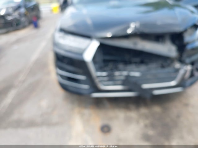 2019 AUDI Q7 WA1LAAF77KD043812 Photo 5