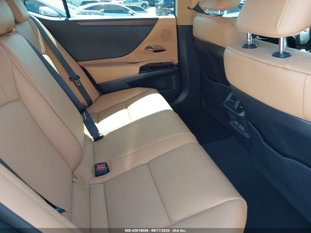 Lexus a25a-fxs, 3nm 2023 58ADA1C12PU035669 Image 8
