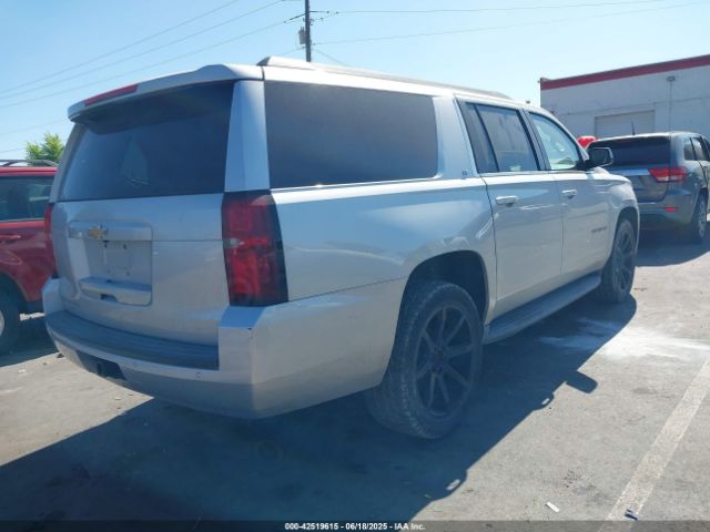 2016 CHEVROLET SUBURBAN 1GNSKHKC8GR213459 Photo 3