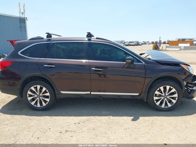 Subaru u4 2017 4S4BSETC9H3203173 Image 14