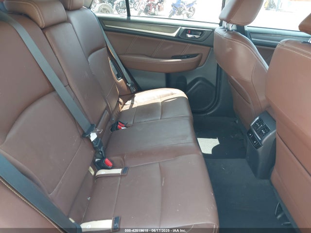 Subaru u4 2017 4S4BSETC9H3203173 Image 8