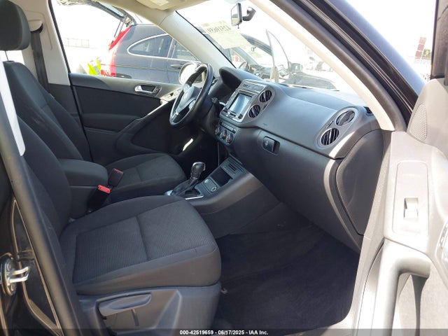 WVGBV7AX7HK049738 Volkswagen 2.0 tsi