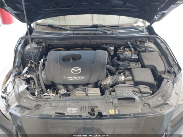 2018 MAZDA MAZDA3 3MZBN1W30JM174177 Photo 9