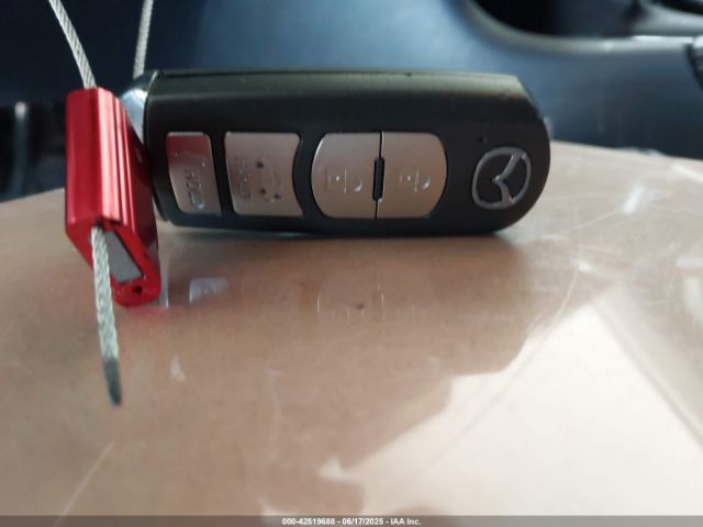 2018 MAZDA MAZDA3 3MZBN1W30JM174177 Photo 10