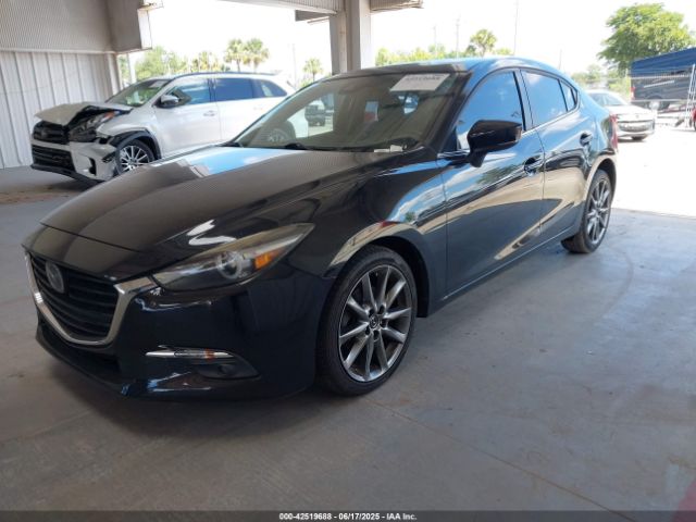 2018 MAZDA MAZDA3 3MZBN1W30JM174177 Photo 1