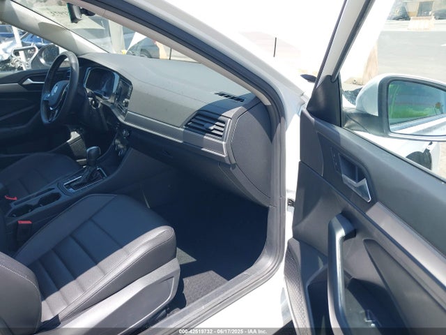 3VWC57BU9MM084780 Volkswagen tsi