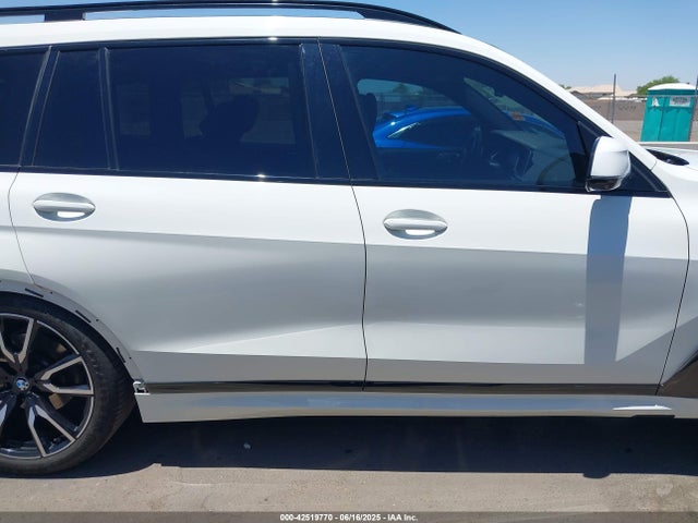 5UXCW2C04M9E25551 BMW X7