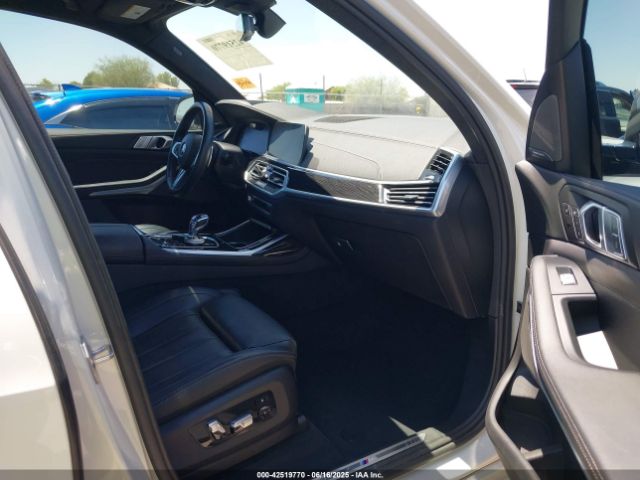 2021 BMW X7 5UXCW2C04M9E25551 Photo 4