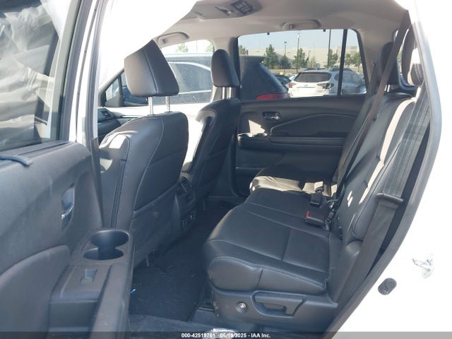 Honda j35y6 2017 5FNYF6H96HB095958 Image 8