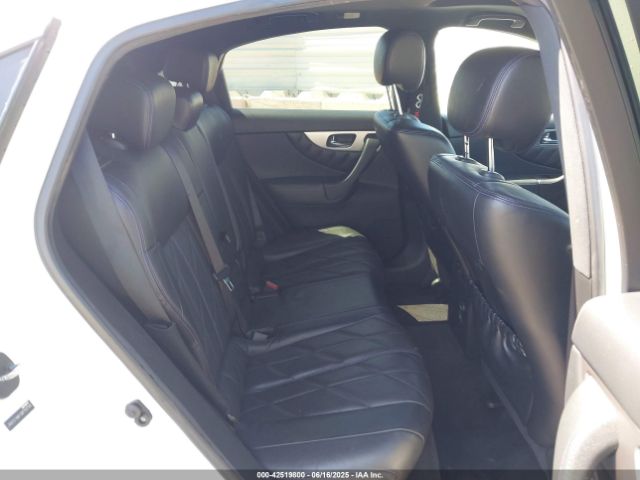 2016 INFINITI QX70 JN8CS1MW1GM750798 Photo 7