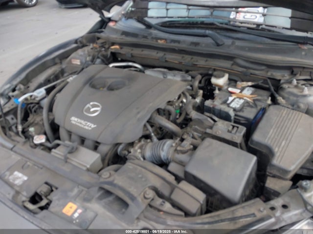 JM1GJ1W50F1185089 Mazda 2015