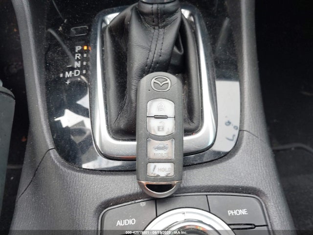 JM1GJ1W50F1185089 Mazda 2015