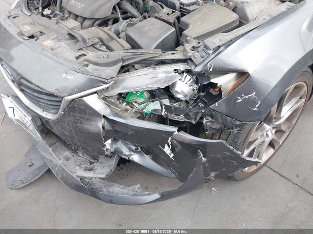JM1GJ1W50F1185089 Mazda 2015