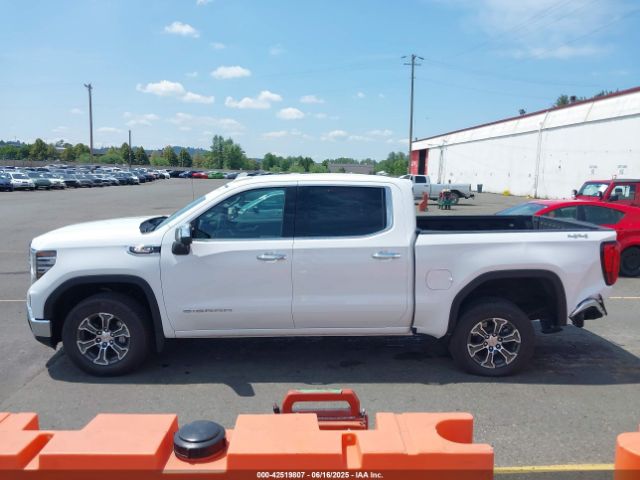1GTUUDED9SZ244849 GMC Sierra 1500 4wd  Short Box Slt
