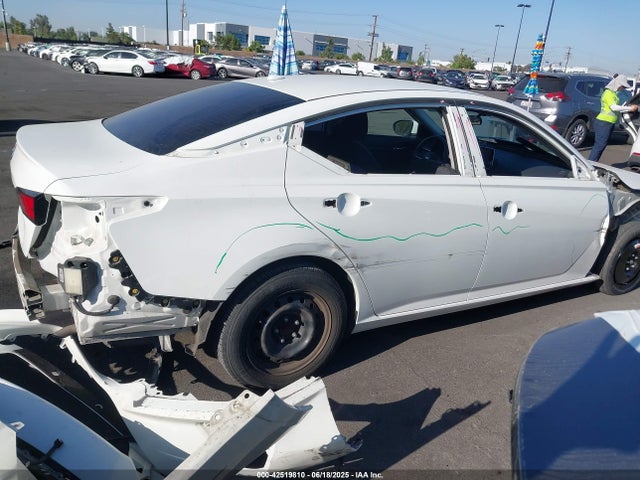 1N4BL4BV8LC275138 Nissan Altima