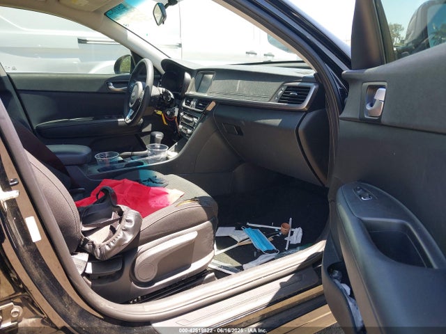 5XXGT4L39JG262263 KIA gdi