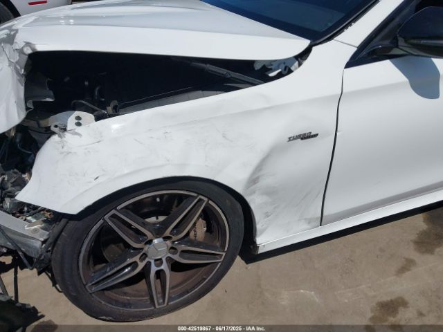 WDDZF6BBXKA493065 Mercedes-Benz m256