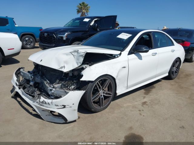 WDDZF6BBXKA493065 Mercedes-Benz m256