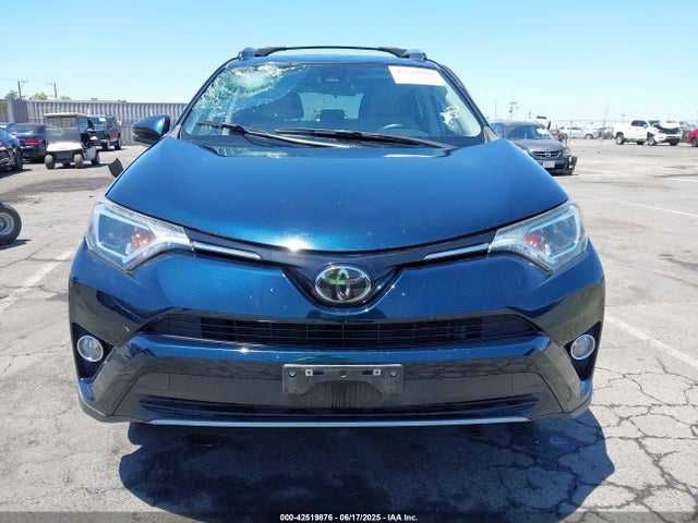 Toyota 2ar-fe 2017 2T3RFREV5HW563485 Image 12
