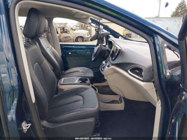 2024 CHRYSLER PACIFICA 2C4RC1BGXRR186924 Photo 4