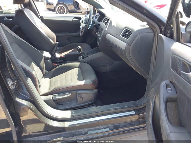 3VW5S7AJ4EM354802 Volkswagen Jetta