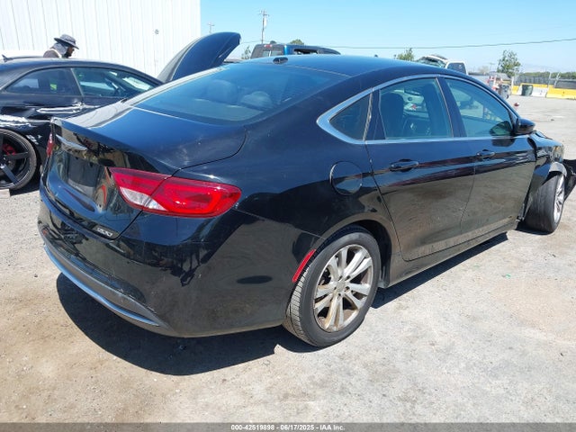 1C3CCCAB6GN131683 Chrysler 2016