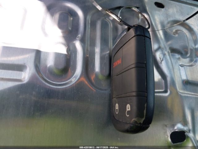 3C4NJDBN4RT607618 Jeep Compass Latitude 4x4