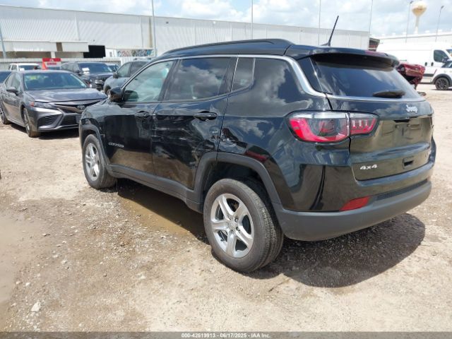 3C4NJDBN4RT607618 Jeep Compass Latitude 4x4