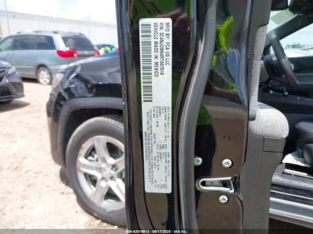 3C4NJDBN4RT607618 Jeep Compass Latitude 4x4