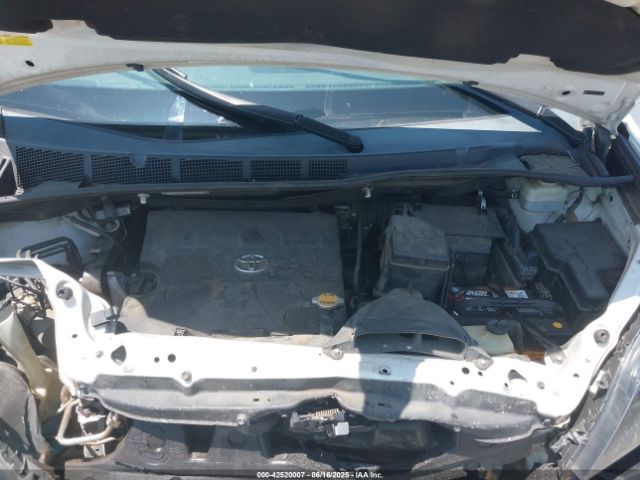 5TDXK3DC0ES515325 Toyota 2gr-fks