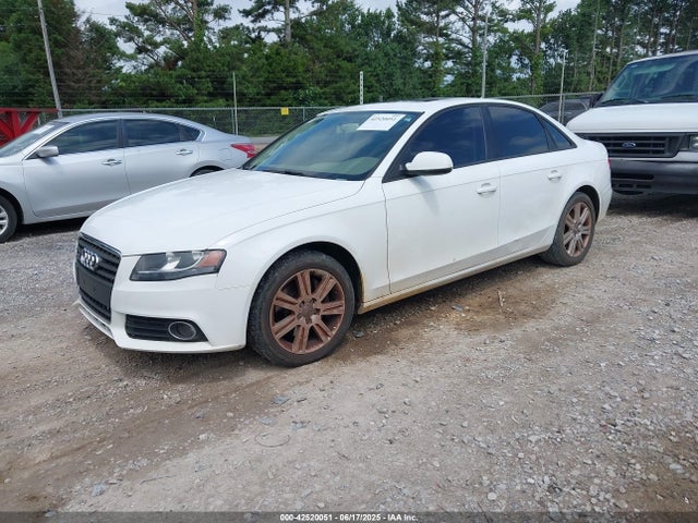 2011 AUDI A4 WAUAFAFL5BN037896 Photo 1
