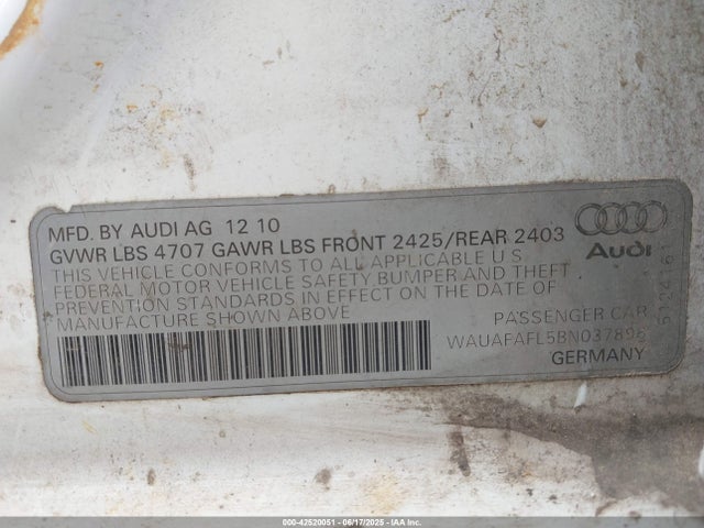 2011 AUDI A4 WAUAFAFL5BN037896 Photo 8