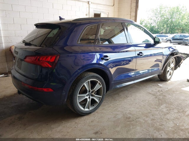 2019 AUDI Q5 WA1CNAFY8K2033556 Photo 3