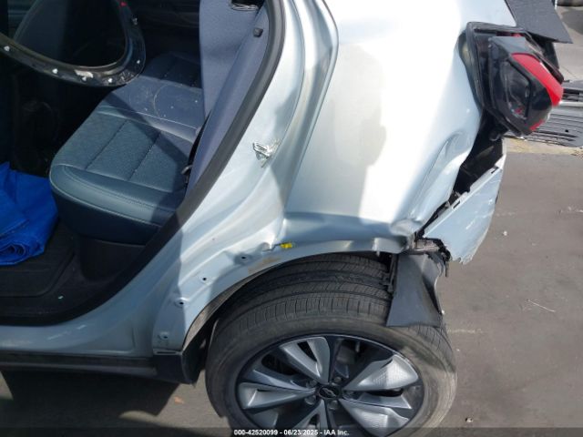 1G1FY6S04N4114966 Chevrolet 2022