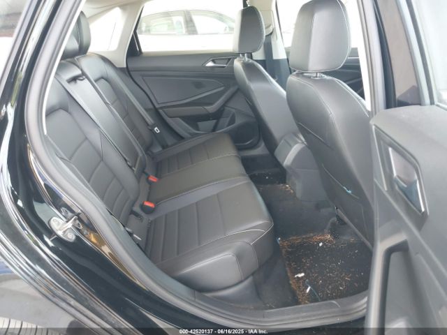 3VW7M7BU5RM052470 Volkswagen tsi