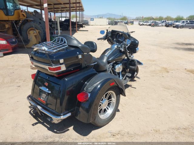 2011 HARLEY-DAVIDSON FLHTCUTG 1HD1MAM17BB851591 Photo 3