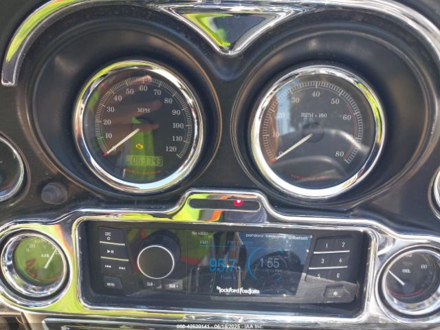 2011 HARLEY-DAVIDSON FLHTCUTG 1HD1MAM17BB851591 Photo 6