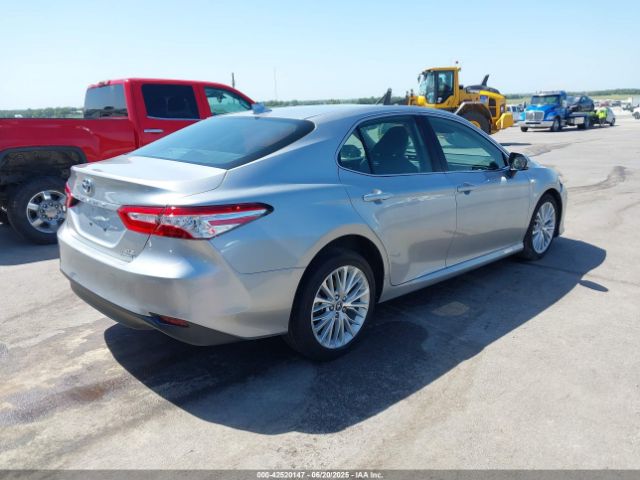 2019 TOYOTA CAMRY 4T1B21HK1KU515160 Photo 3