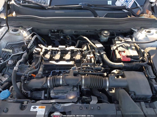 Honda l15be 2018 1HGCV1F3XJA225237 Image 10