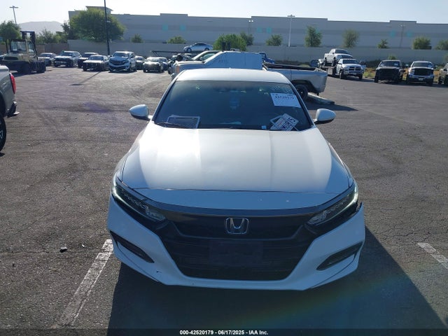 Honda l15be 2018 1HGCV1F3XJA225237 Image 12