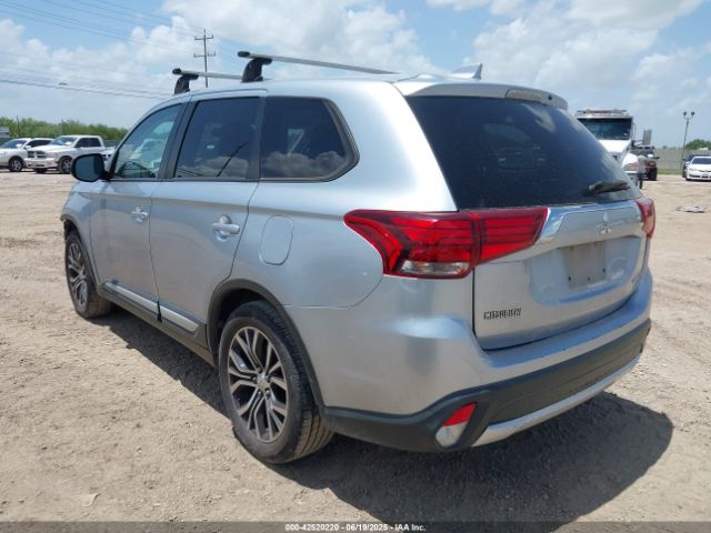 2017 MITSUBISHI OUTLANDER JA4AZ2A31HZ030107 Photo 2