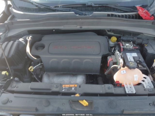 2018 JEEP RENEGADE ZACCJBBB2JPH64738 Photo 9