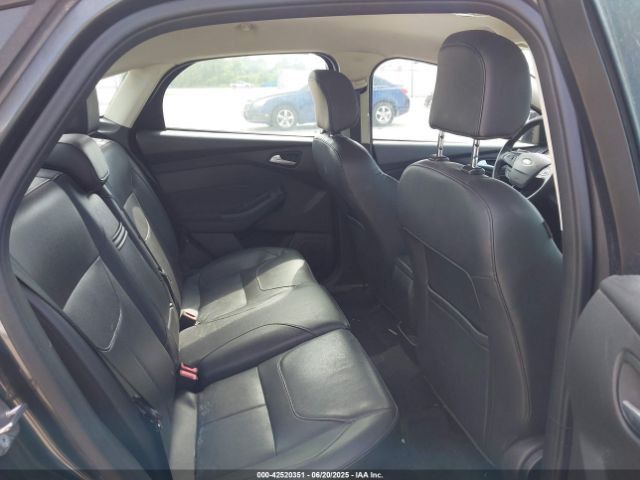 1FADP3F23FL327075 Ford 2015