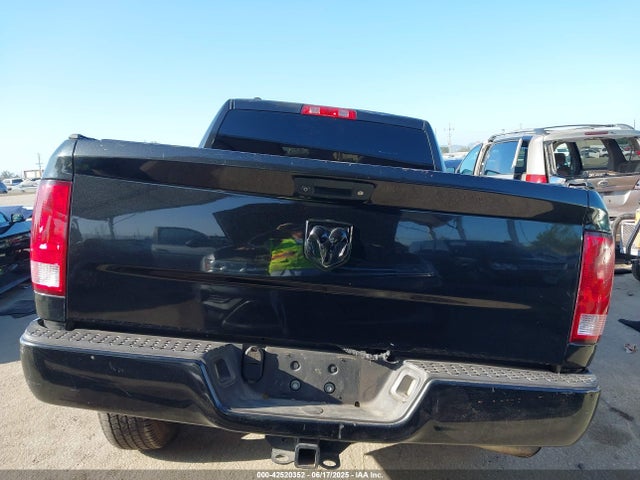 1C6RR6KG9GS183611 RAM 2016