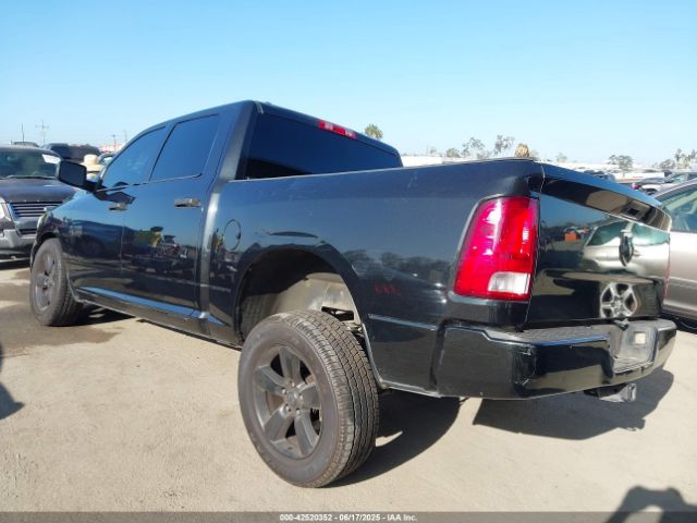 2016 RAM 1500 1C6RR6KG9GS183611 Photo 2